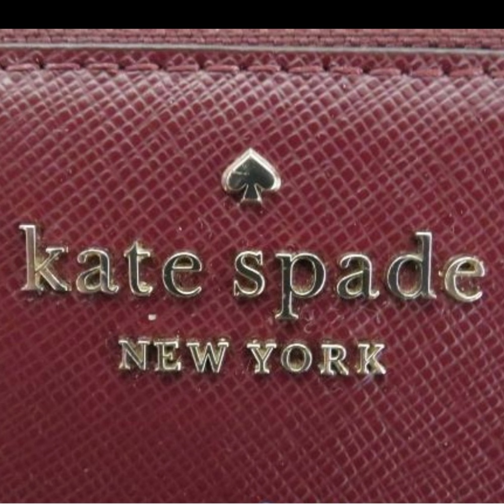 Kate Spade NY Brynn Large Continental Burgandy Zip Around Wallet EUC - Picture 6 of 7